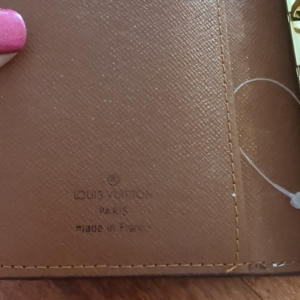 LV monogram agenda wallet in Brown and Dark Brown - Picture 8 of 10